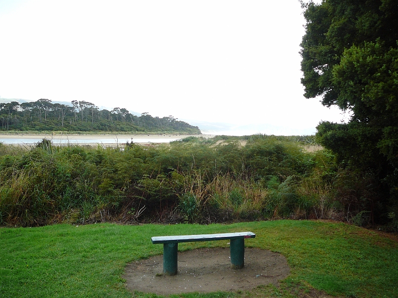 P1010828.JPG - Papatowai beach