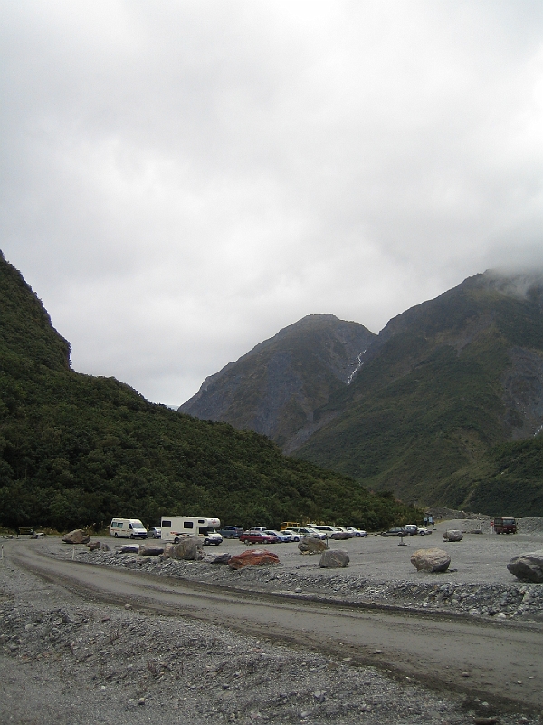 IMG_2200.JPG - The walk to Fox Glacier